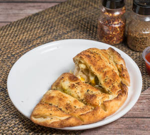 Cheese Stuffing Garlic Bread