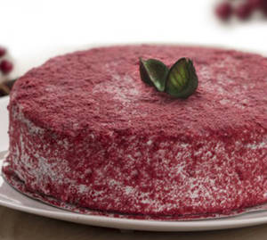Red Velvet Ice Cream Cake - 525 Gms