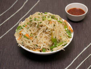 Hakka Noodles