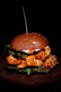 Grill Cottage Burger(paneer)