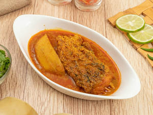 Katla Macher Jhol With Sabzi