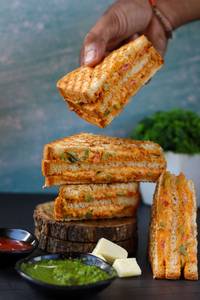 Tandoori Paneer Sandwich (3 Slice)