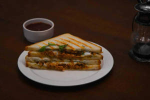 Chicken Tandoori Cheese Sandwich