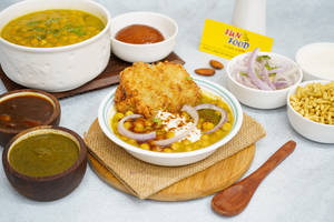 Ragda Aloo Tikki + Mawa Bati