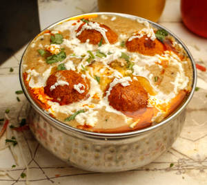 Malai Kofta (red gravy)