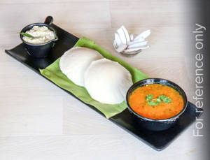 Idli Schezwan