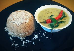 Wheat Chiratta Puttu + Cherupayar Curry ( Green Gram Curry )                                  