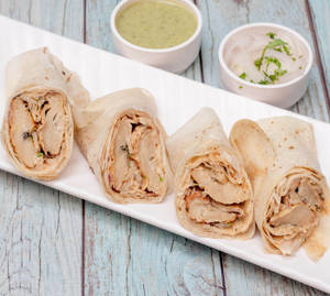 Schezwan Malai Chaap Roll 