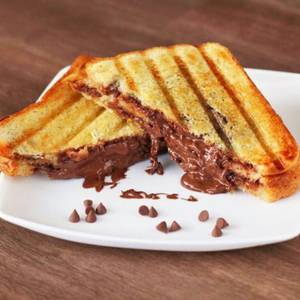 Chocolate Grilled Sandwich