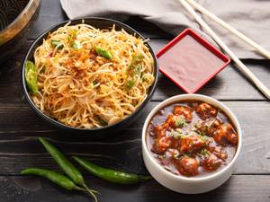Veg Chilli Garlic Noodles +  Cauliflower Manchurian