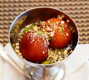Hot Gulab jamun