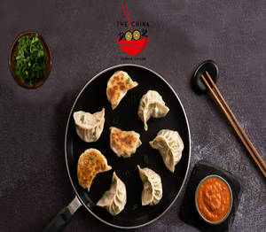 Chicken Pan Tossed Momos