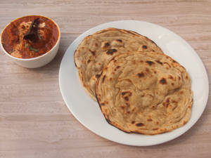 Chicken Lajawab ( 250ml  ) +2 roti  + 1pc Gulab Jamun