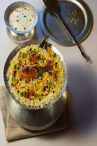 Hyderabadi Murgh Biryani