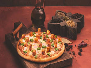 Paneer Butter Masala Pizza