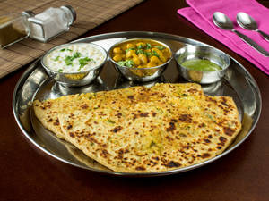 Aloo Paneer Paratha