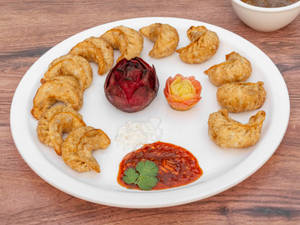 Veg Fried Momos