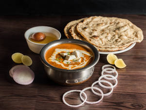 Paneer Butter Masala (300 Ml) + 3 Tandoori Butter Roti + Gulab Jamun (1 Piece)