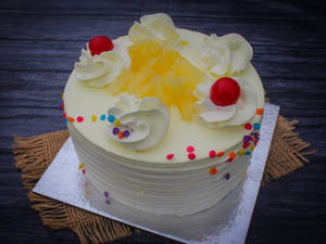 Pineapple Cake [ 500g ]