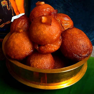 Homemade Uniyappam (8 Pcs)