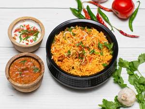 Tarkari Kesar Bum Biryani