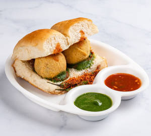 Vada Pav {2pcs}