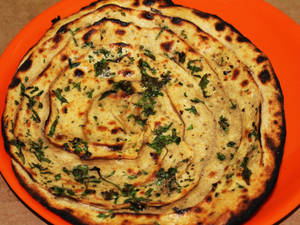 Laccha Paratha (2 Pcs)