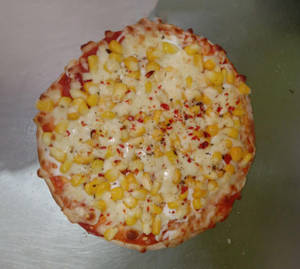 7  ""Golden Corn Pizza                                   