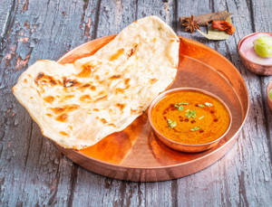 Chicken Keema Naan With Gravy