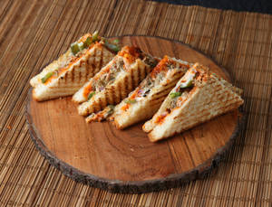 Chicken Cheese Grilled Sandwich