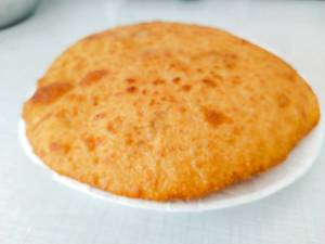 Aloo Stuffed Puri (2 Pcs)