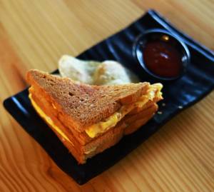 Omlette Cheese Sandwich
