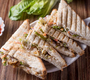 Bbq Cheese & Chicken Sandwich