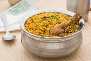 Chicken Dum Hyderabadi Biryani