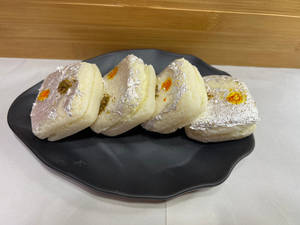 Malai Sandwich (1 Pcs)