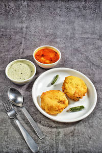 Batata Vada Sambar