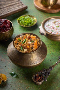 Zambar Chettinad Vegetable Biryani (Serves -2)