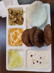 Nikka Navratri Thali