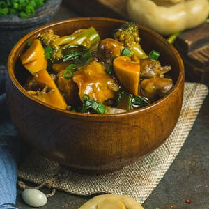 Lamb In Oyster Sauce