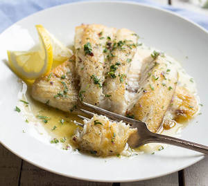 Grilled Fish with Lemon Butter Sauce