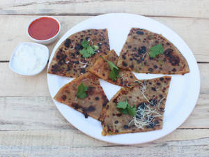Aloo Paneer Paratha