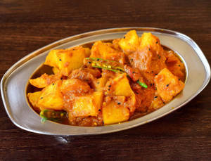 Dum Aloo  