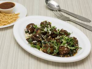 Veg Manchurian Dry (10 Pcs)