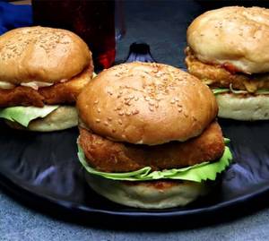 Special Aachni with Paneer Burger