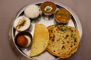Vegetable Thali 