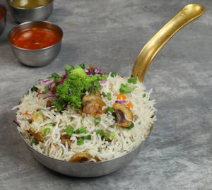 Mushroom Fried Rice 