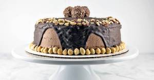 Hazelnut Cake 500g