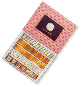 Mix Sweet Gift Box Combo No 16 [ 900 Grams ]
