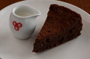 Chocolate Almond Cake [slice]