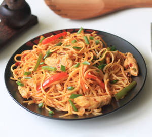 Chicken Chilli Garlic Noodles